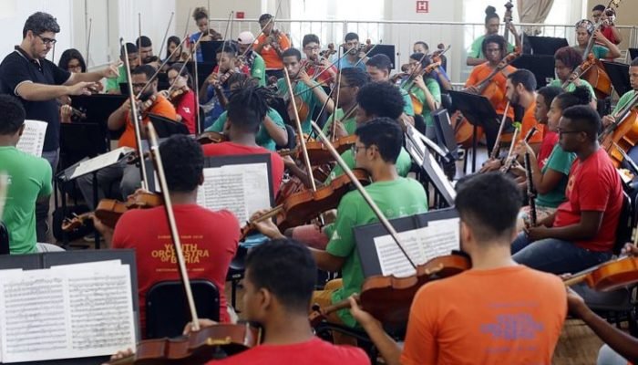 csm_neojiba_ensaios_concertos_beethoven_foto_marina_silva_correio_2002ca1903-702x459