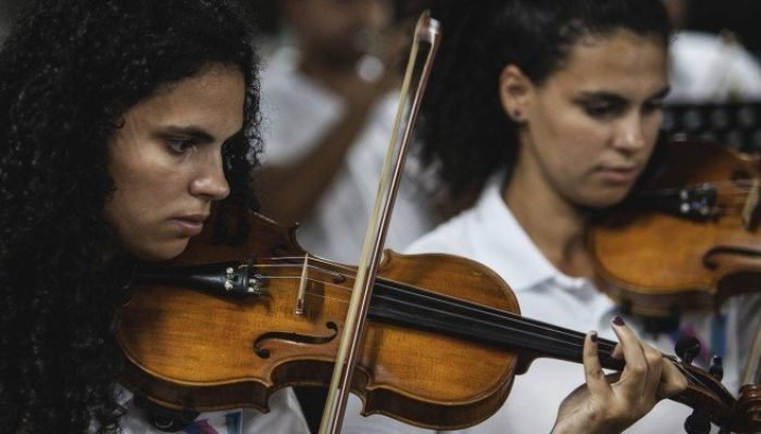 xEnsaio-Vibrat-_-Foto-Marina-Andrade-00043.jpg.pagespeed.ic.Wj8ZxaeWPi